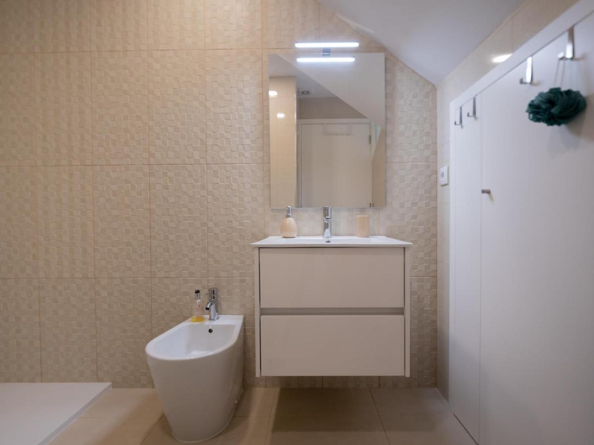Апартаменты Coxim - Com Patio Em Pleno Coracao De Авейру Экстерьер фото